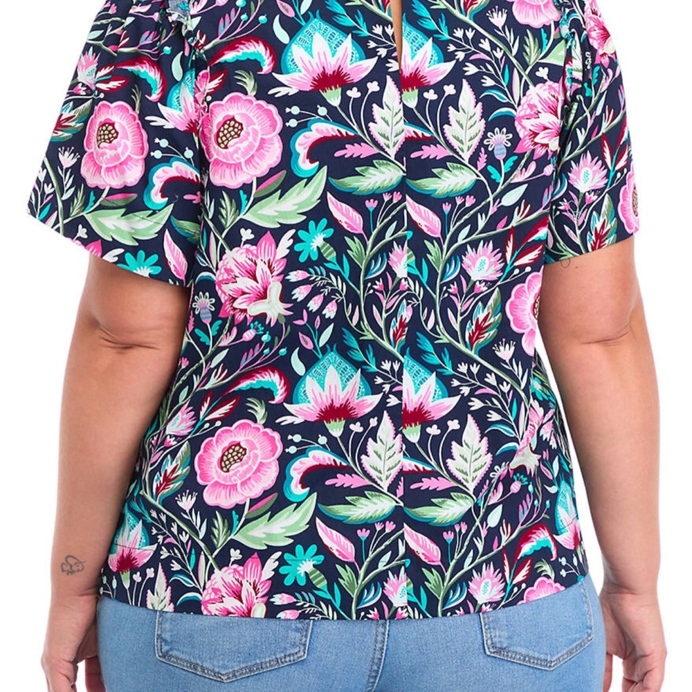 NWT - Crown & Ivy floral top - size 2X - Picture 5 of 11